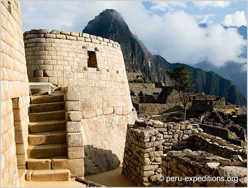 Trekking Inca Trail to Machu Picchu